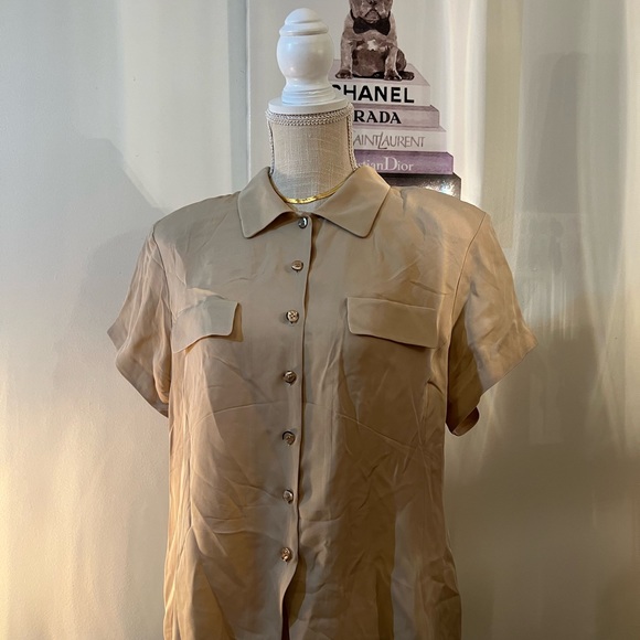 100% Silk Blouse With Pockets Size Small - Picture 2 of 2